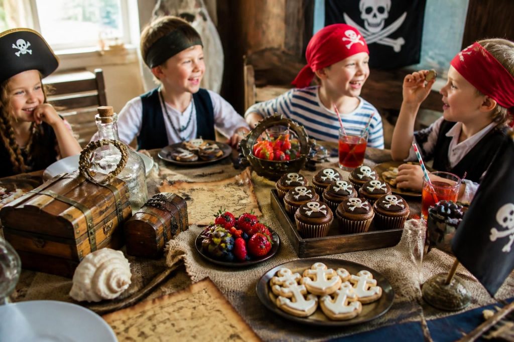 découvrez des recettes gourmandes et faciles pour un anniversaire d'enfant sur le thème des pirates des mers. idées savoureuses pour régaler petits et grands !